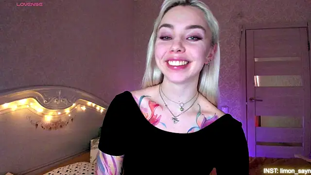 LillyMoure_n Live XXX chat