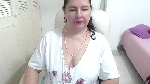 دردشة leonela_69 الجنسية المباشرة