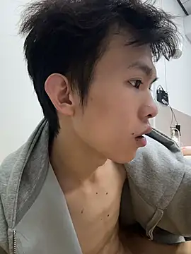 zzzzppp3 网络视讯表演