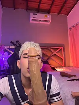 Cherry_zayden_ Webcamshow