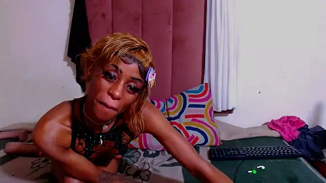 Czat XXX na żywo – Nikistickyxx25