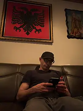 hailzeffn 现场XXX聊天