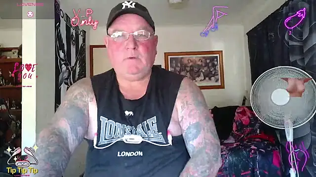 KINKYBLUEYES69 ওয়েবক্যাম শো