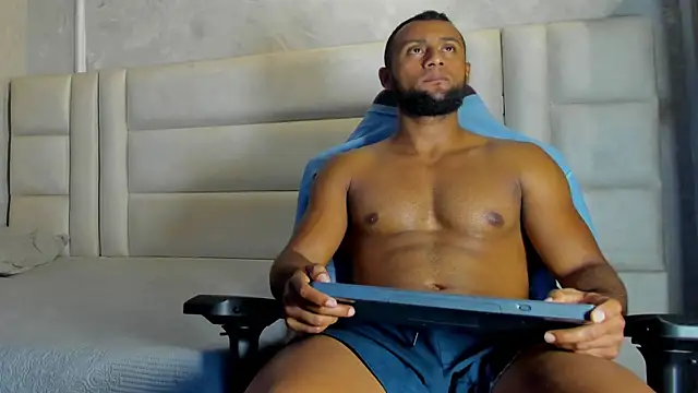 แชท XXX สดของ Dark_lennox