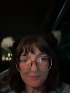 urpuppymoon's Webcam Show