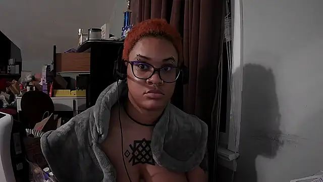 nickytheehawtie's Live XXX Chat