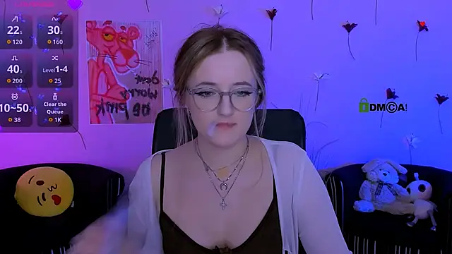 luna_berryy's Live XXX Chat