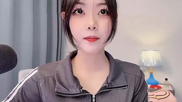 smalldaisy Chat XXX in diretta