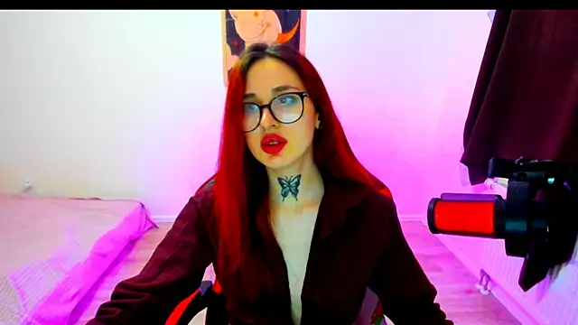 your_tora Adlı Modelin Canlı XXX Sohbeti