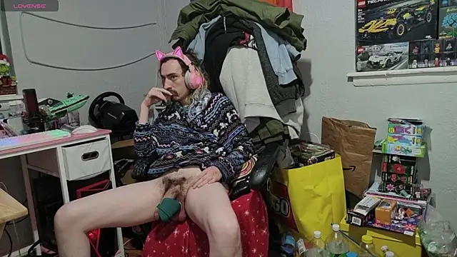 แชท XXX สดของ tallnerdyguy