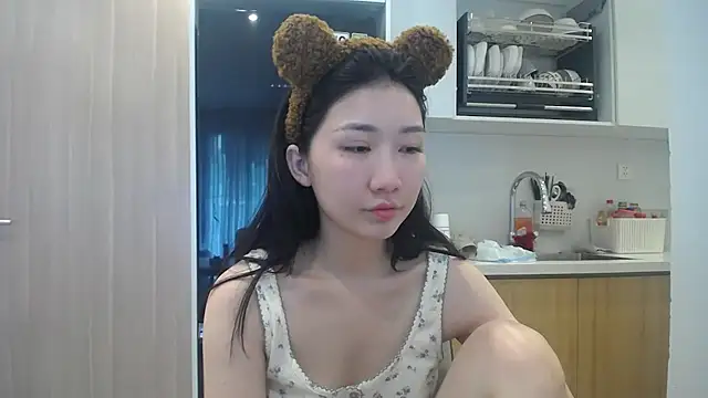 Asiagirll: онлайн-секс-чат