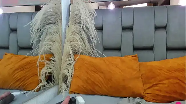 JESSYCORTES – Naživo XXX chat