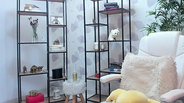 Smileyelyourgf – Naživo XXX chat