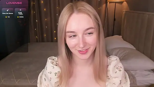 Shy_Polly – Naživo XXX chat