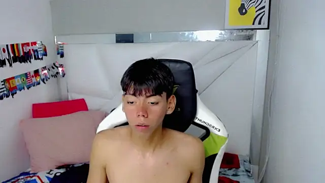 Liarr_のウェブカメラショー