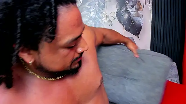 MikeEstevess – Naživo XXX chat