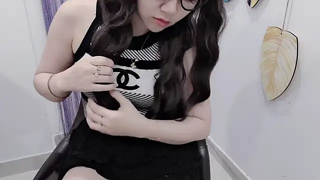 แชท XXX สดของ Ari-sweety