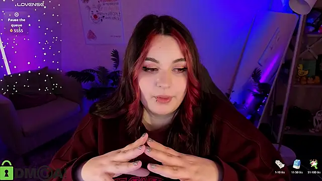 Mia_R0ss: онлайн-секс-чат