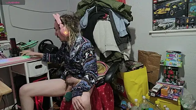 XXX chat uživo modela tallnerdyguy