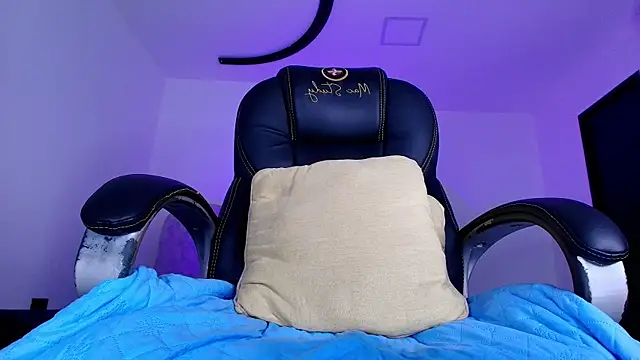 naomi_kyse Live XXX-Chat