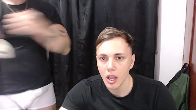 kike_energy Show in webcam