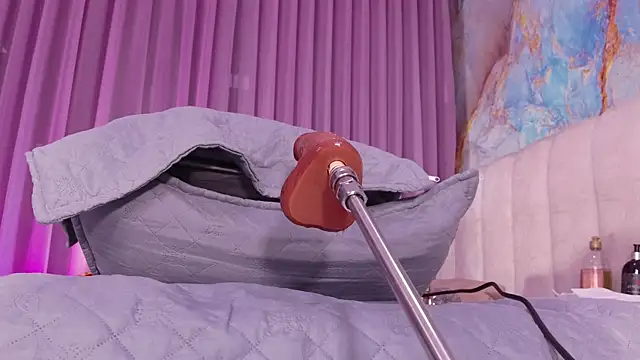 britanyy_'s Live XXX Chat