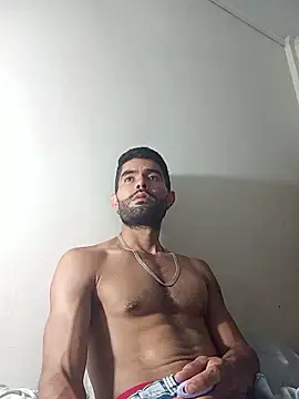 hideonbush051: απευθείας συνομιλία ΧΧΧ