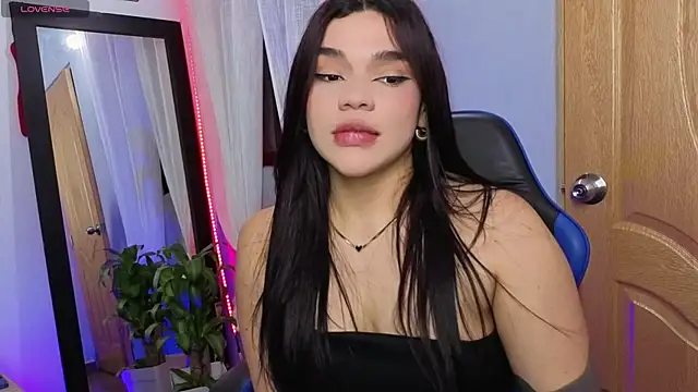 Veronica_111 – Naživo XXX chat