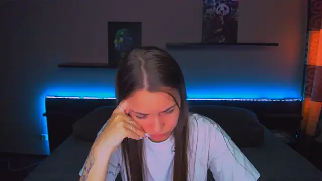 دردشة AlexaBarkley الجنسية المباشرة