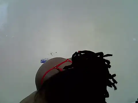 Živý XXX chat Rasta_tattooed