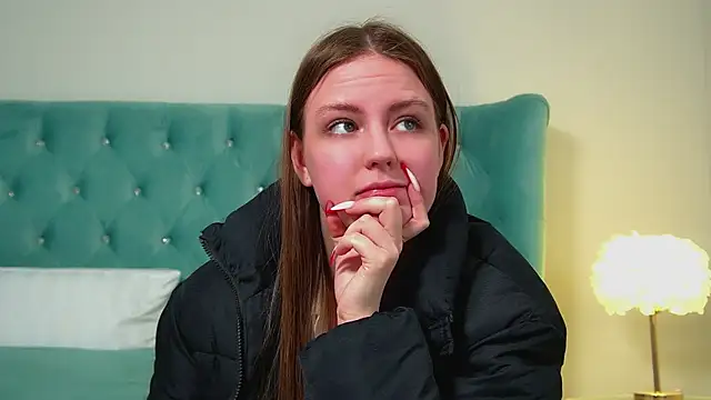 SofiaSarvain Live XXX Chat