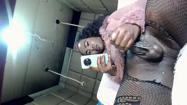 CatrinaGill 在線直播表演