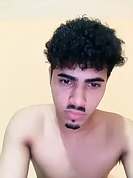 LucaColmal – webcam-show