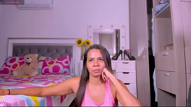 sharonDulce Live XXX-chat