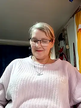 irinamaux – Naživo XXX chat