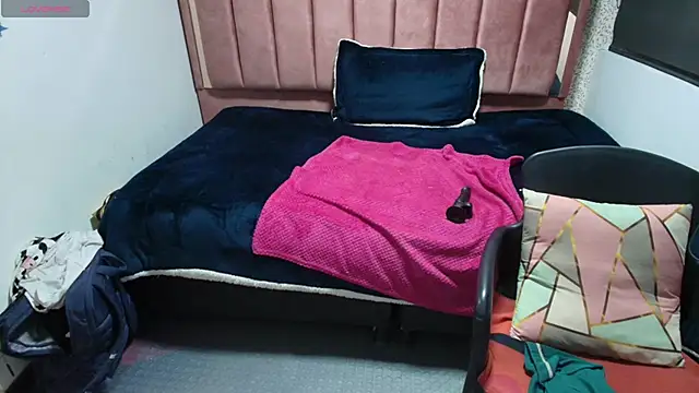 Barbara_fox__: απευθείας συνομιλία ΧΧΧ