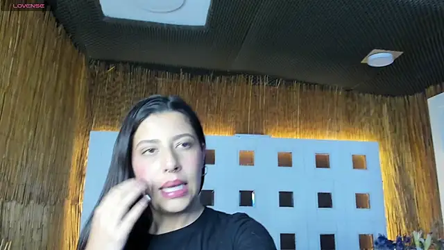 nova_velveet – Naživo XXX chat