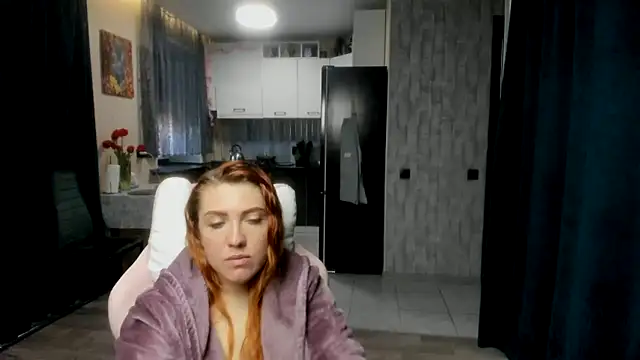 Reginasmilee's Live XXX Chat