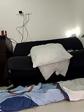 Chatroom XXX en direct de estrella_tasty