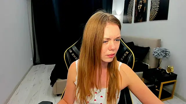 Chat +18 de Strawberrye ao vivo