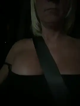 TiffaneyLove Chat XXX live