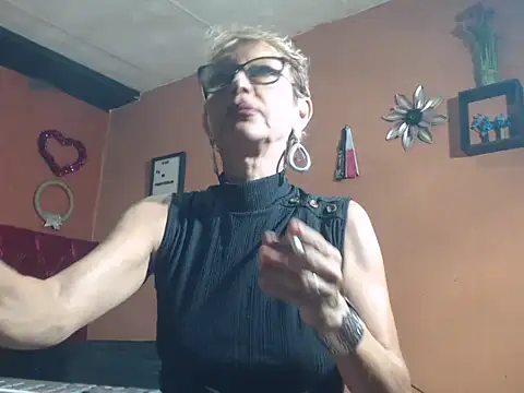 Perla_wondEr Webcam Show