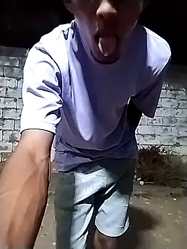 spittermasterpig1 Live XXX-chat