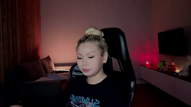 Živý XXX chat RileyMee