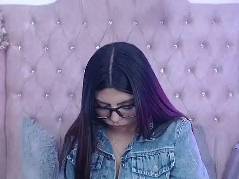 Jessica_Carter_01 Adlı Modelin Canlı XXX Sohbeti