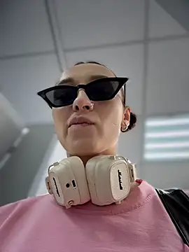 ElizaFi 라이브 XXX 채팅