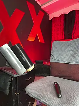 Show de abrilbigcock na webcam