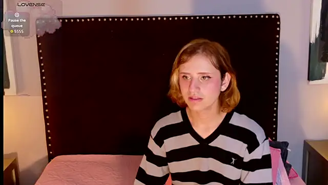 Chat +18 de seraphine_star ao vivo