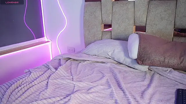 Petitte_Mussa 即時 XXX 聊天