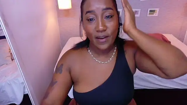 kiara_evanss live XXX chat